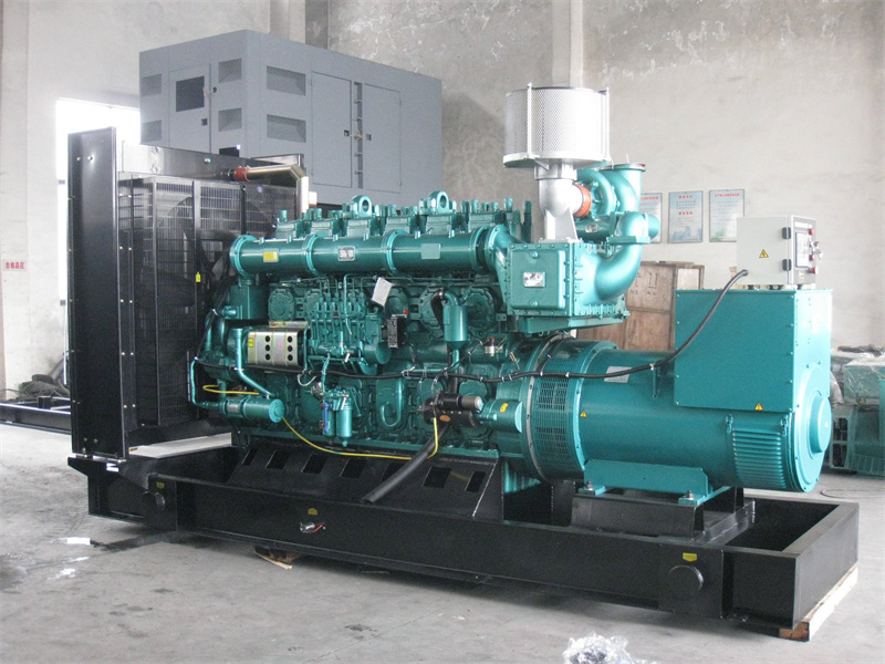 殷都200KW 柴油发电机的油耗是多少?